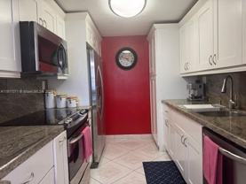 5401 Collins Ave - Photo 1 of 1