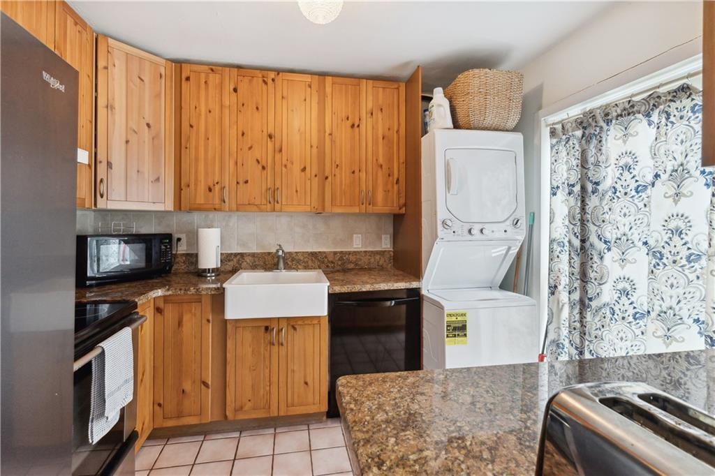 301 Van Buren St #301 - Photo 4 of 14