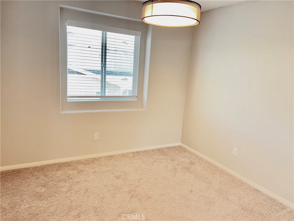 376 Aviator Ln #376 - Photo 2 of 19