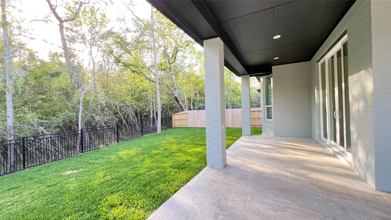 124 Stephens Ridge Ln #124 - Photo 3 of 40