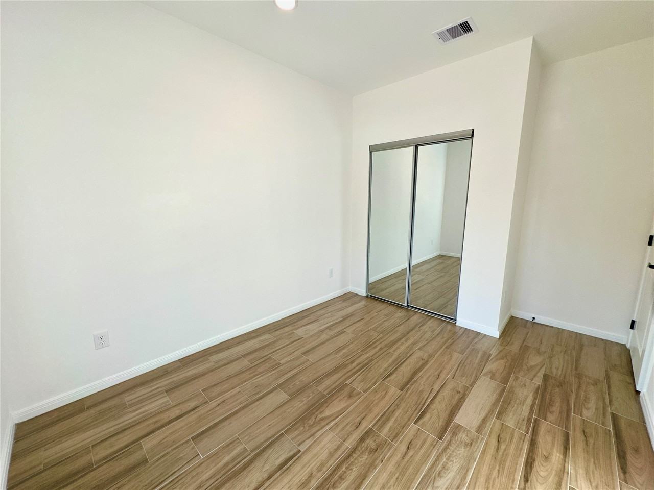 11561 Persimmon St #11561 - Photo 5 of 19