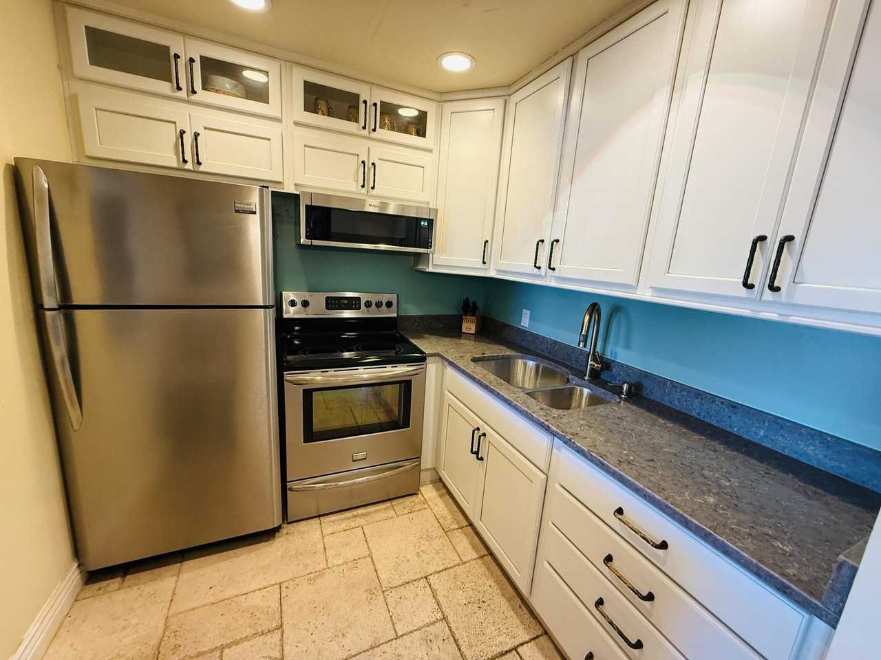 159 Sussex H #159 - Photo 7 of 25