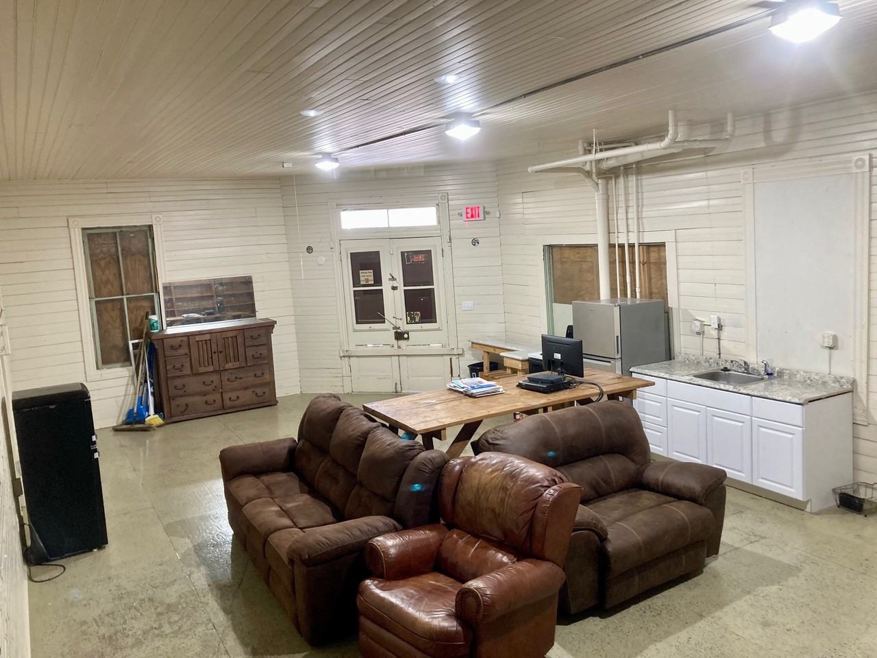 902 Church St #902 - Photo 3 of 12