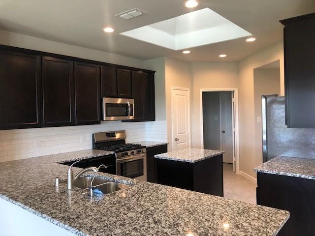 1407 Wheatland Terrance Ln #1407 - Photo 5 of 6