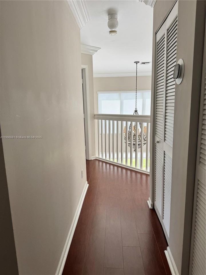 11216 Nw 46th Dr #11216 - Photo 2 of 27