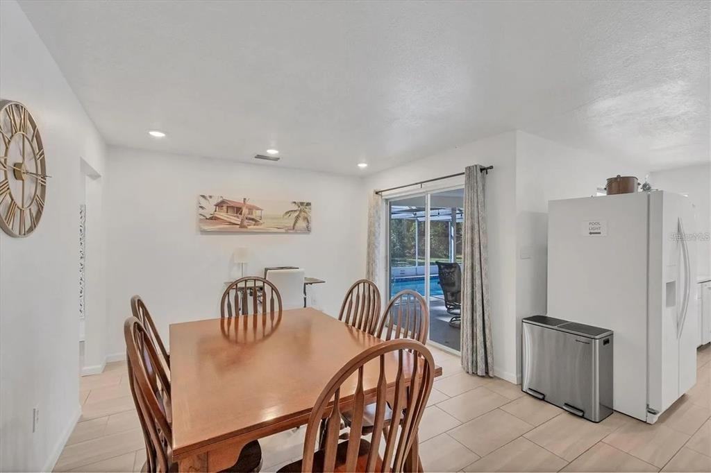 2410 Cass St #2410 - Photo 3 of 33