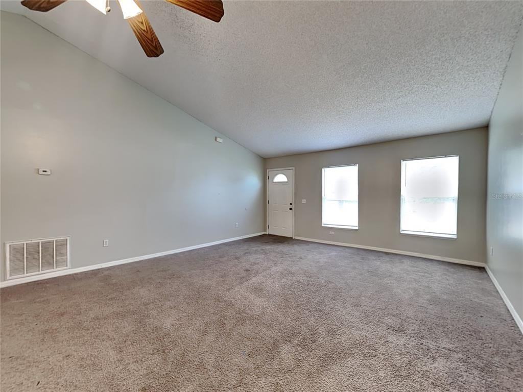3221 Utah Dr #3221 - Photo 6 of 18