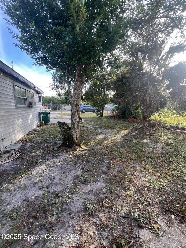 1616 Terrace St #1616 - Photo 3 of 35