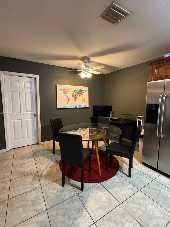 33020 N Highland Ct #2242-21 - Photo 4 of 8