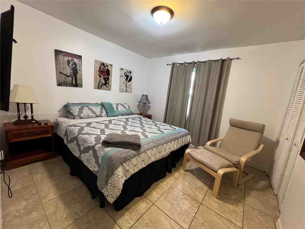 33020 N Highland Ct #2242-21 - Photo 7 of 8