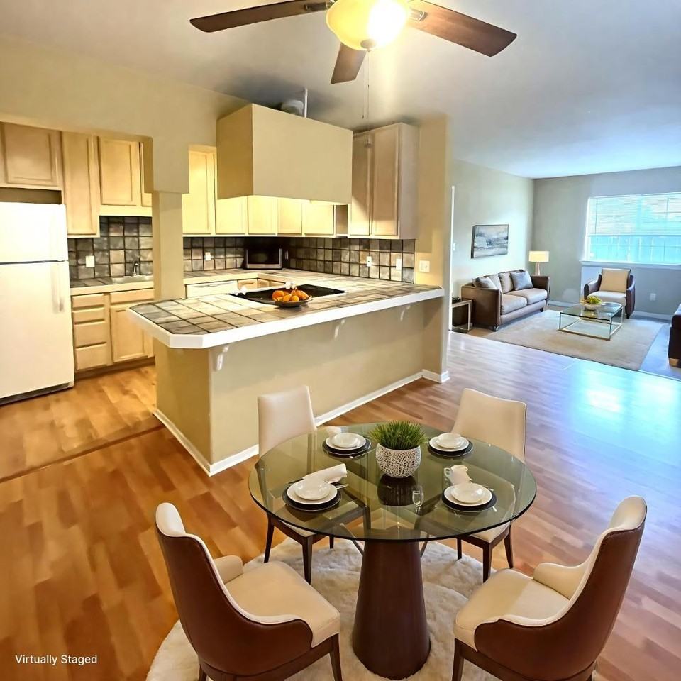 134 Cypress St #134 - Photo 6 of 8