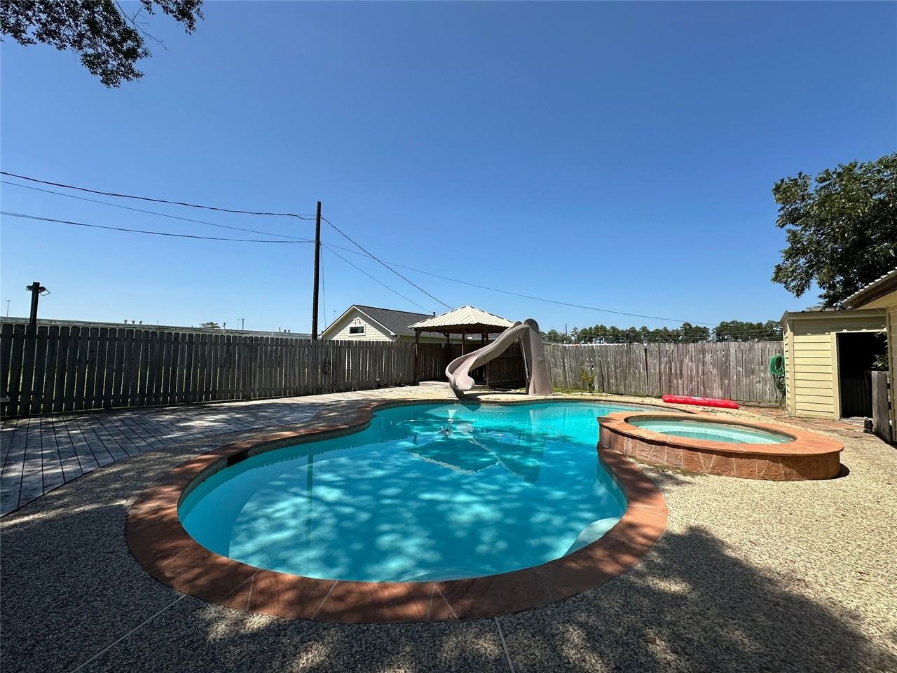 22450 Oakley Rd #22450 - Photo 3 of 31