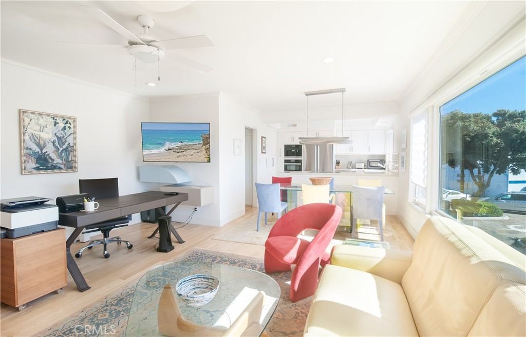 251 Lower Cliff Dr #251-15 - Photo 7 of 10