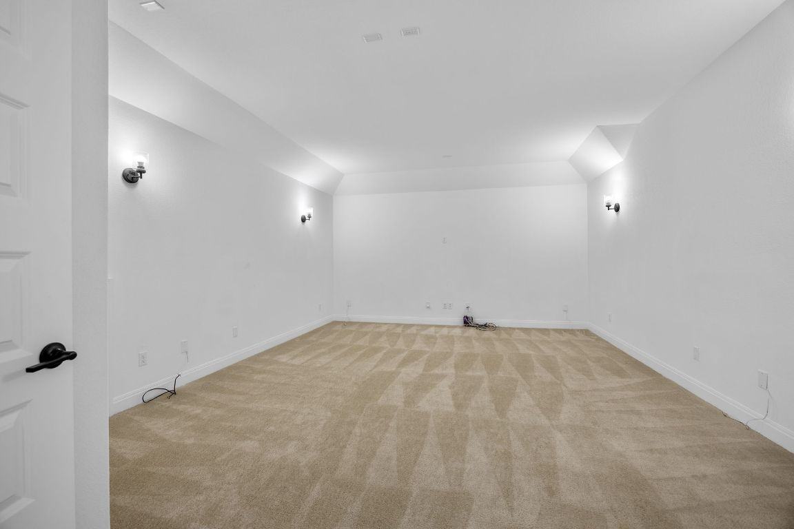 22212 Coyote Cave Trl #22212 - Photo 5 of 30