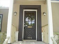 406 Corona Ave - Photo 2 of 4