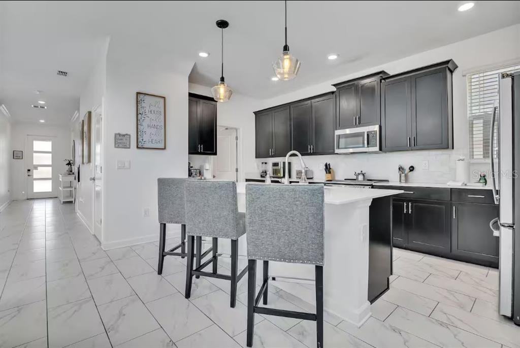 1025 Leader St #1025 - Photo 6 of 26