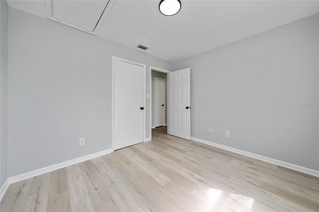 1034 Falcon St #1034 - Photo 3 of 36