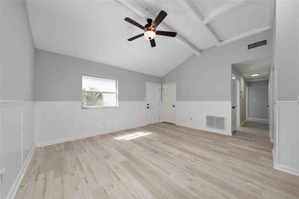 1034 Falcon St #1034 - Photo 6 of 36