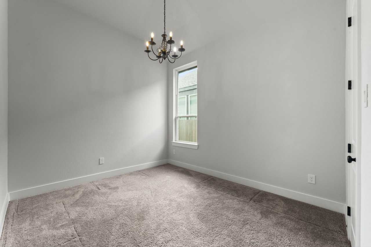 17151 Sandstone St #17151 - Photo 7 of 38