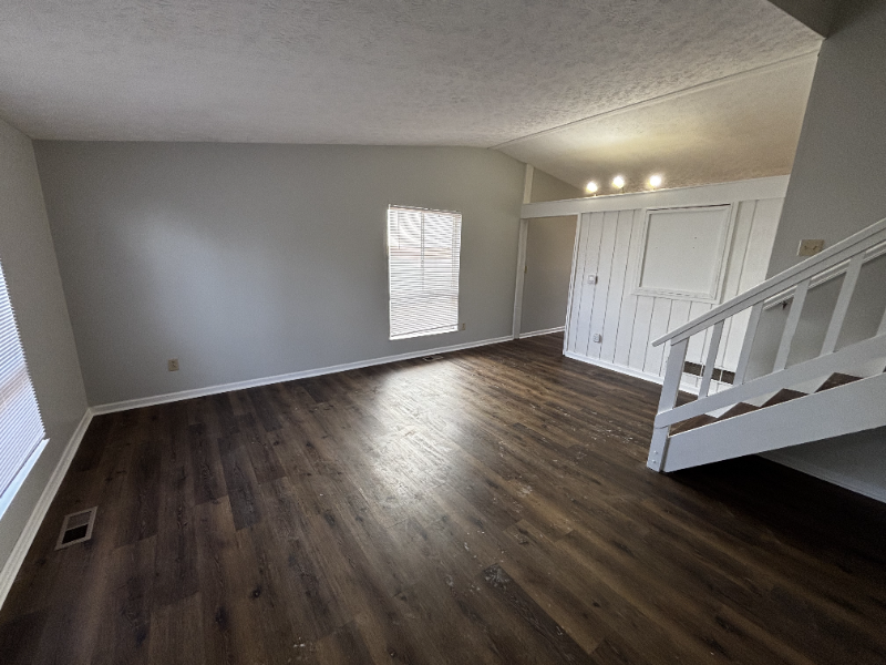 3333 Chetwood Pl - Photo 4 of 12