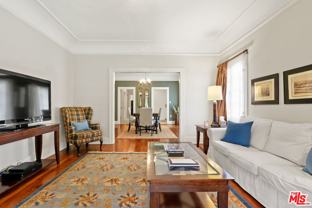 619 N Plymouth Blvd - Photo 1 of 1