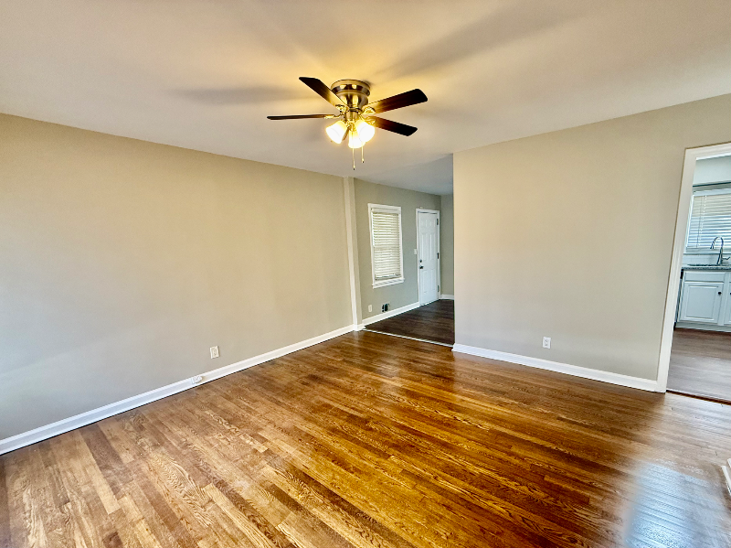 3213 Beech Dr - Photo 2 of 19