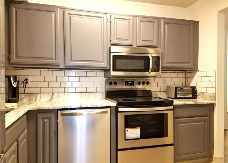 2205 S Huron Pkwy #1 - Photo 5 of 9