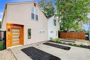 7604 De Priest St #7604B - Photo 5 of 12