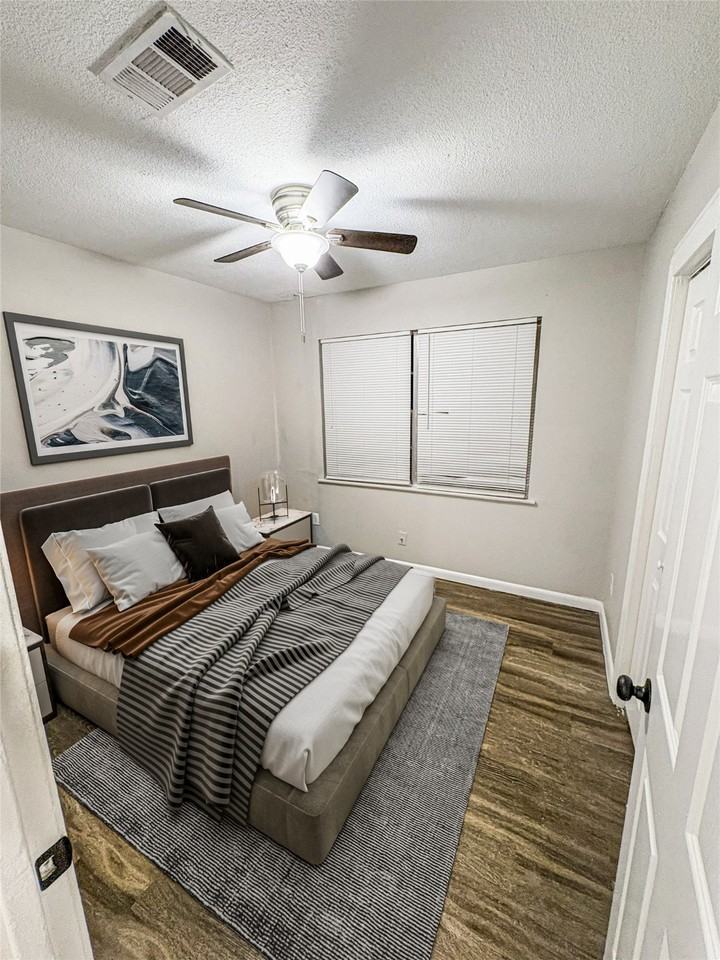 9011 Parkette Dr #9011 - Photo 7 of 8