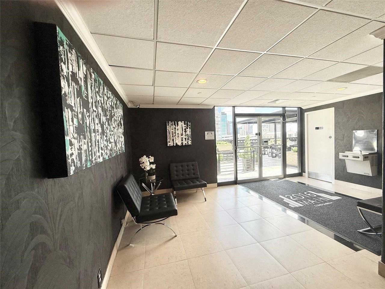 2016 Main St #2016-1904 - Photo 6 of 37