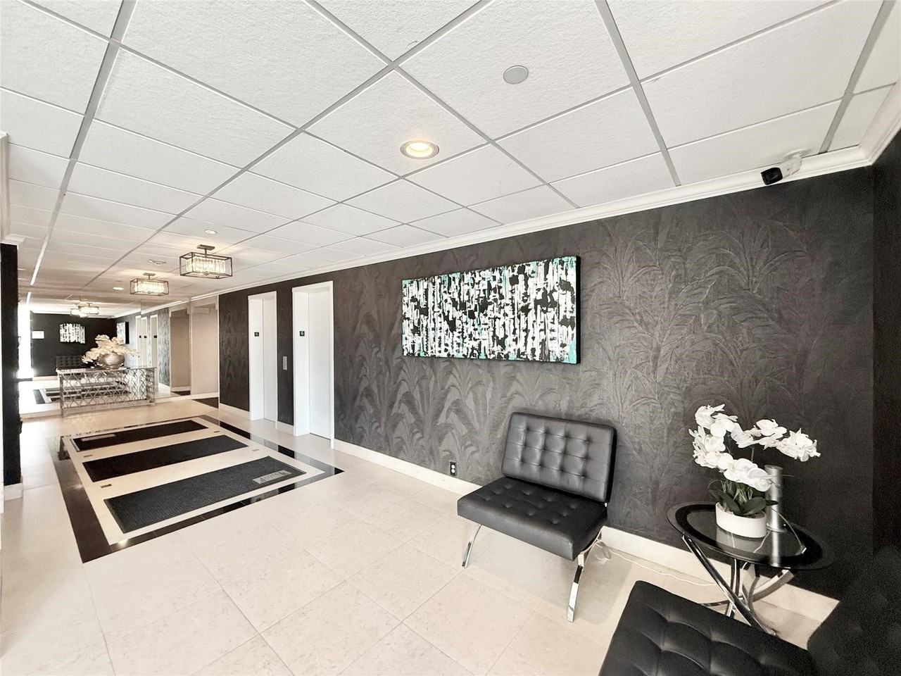 2016 Main St #2016-1904 - Photo 7 of 37