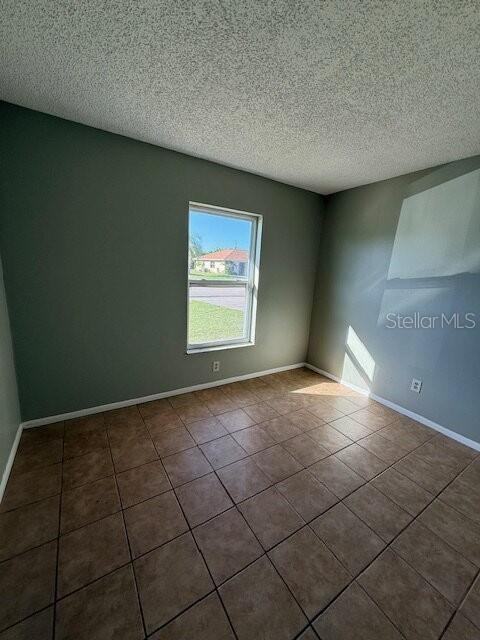 11090 Pendleton Ave #11090B - Photo 6 of 10