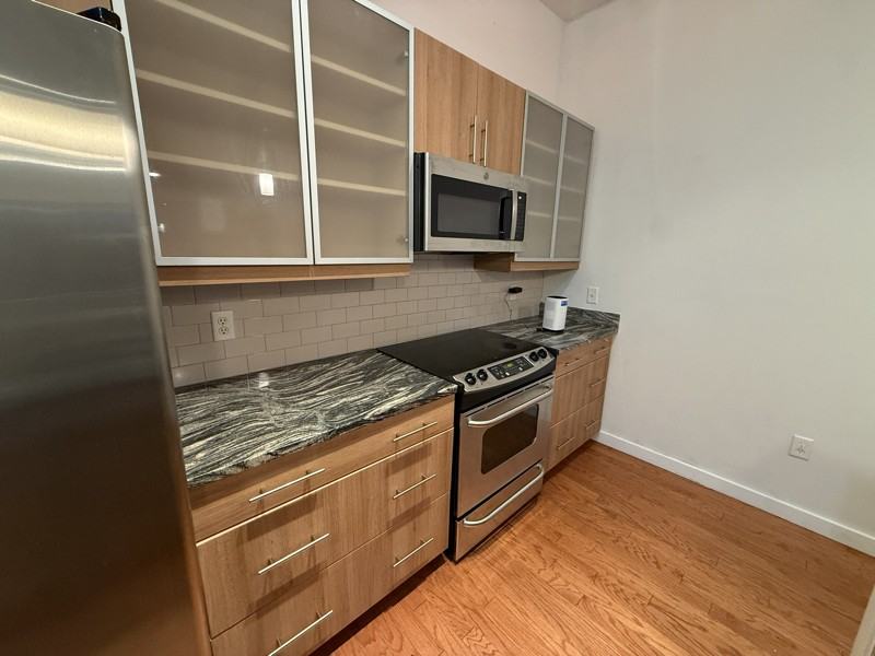 333 Nelson St Sw #320 - Photo 4 of 19