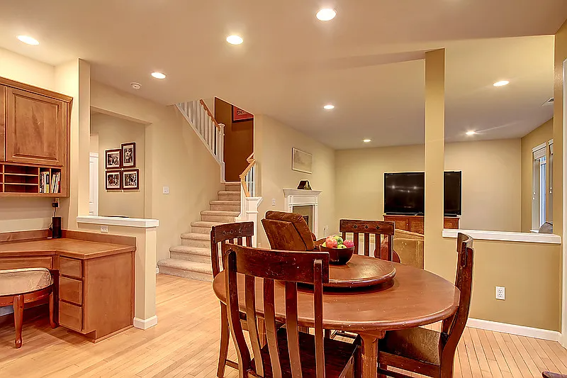 18017 30th Ave Se - Photo 7 of 20