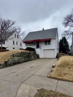 featured image of 2116 S 49th Ave