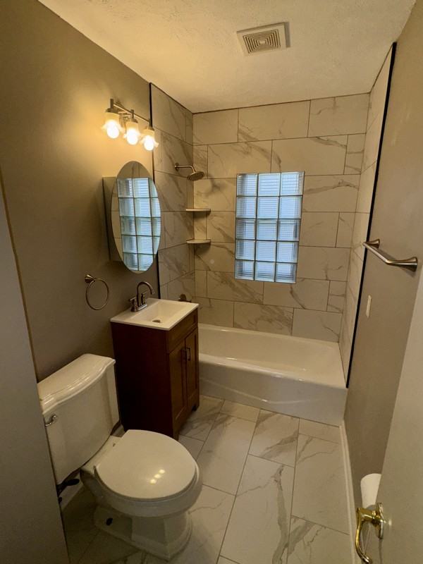 2116 S 49th Ave - Photo 3 of 33