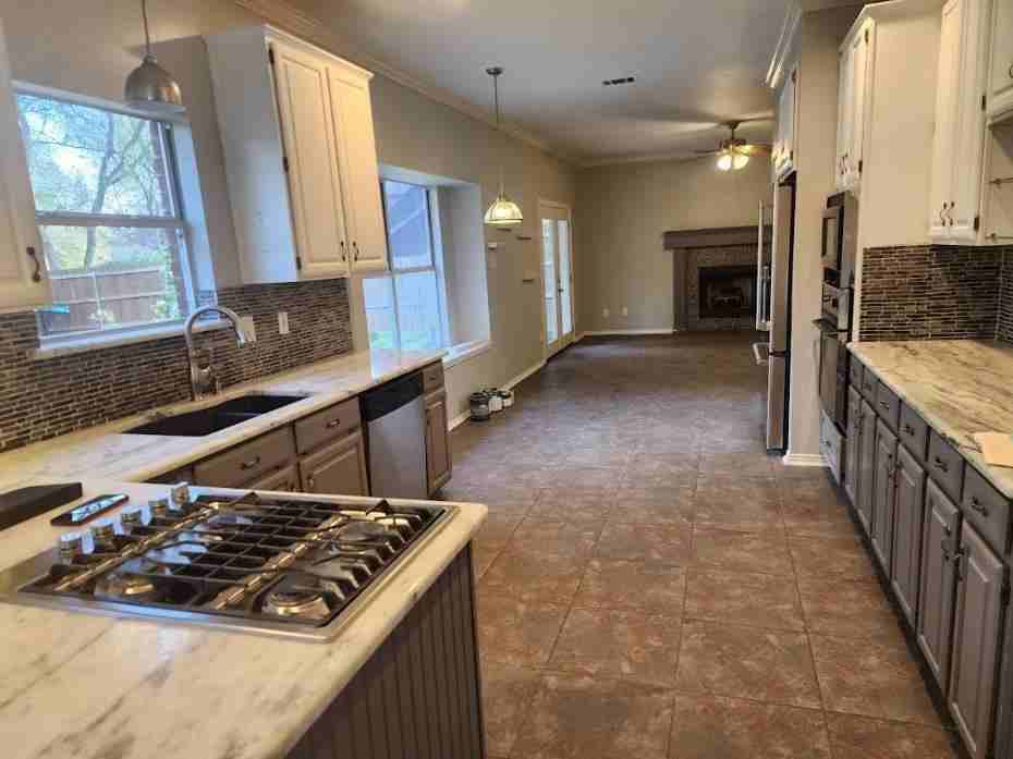 3316 Sir Stewart Cir #3316 - Photo 2 of 8