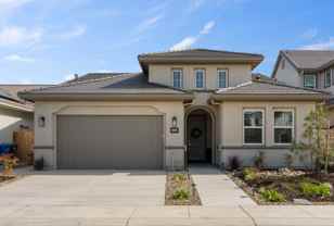 2522 Amur Ave - Photo 1 of 1