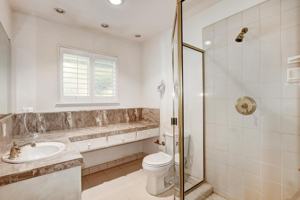 featured image of 1501 Menlo Ave #1501