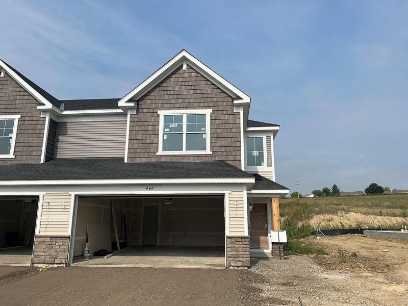 446 Murray Hill Way - Photo 2 of 15