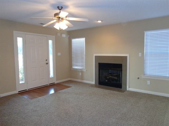 6620 Hollister Ln - Photo 2 of 20