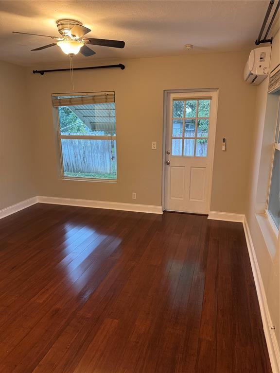 1141 Ne 16th Ave #1141-4 - Photo 5 of 16