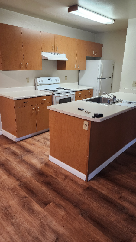 2128 Palisade Ave - Photo 2 of 9