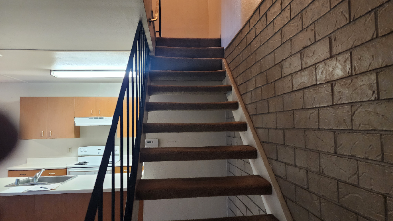 2128 Palisade Ave - Photo 5 of 9