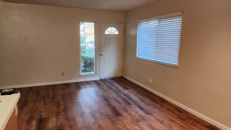 2128 Palisade Ave - Photo 6 of 9