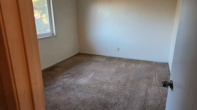 2128 Palisade Ave - Photo 7 of 9