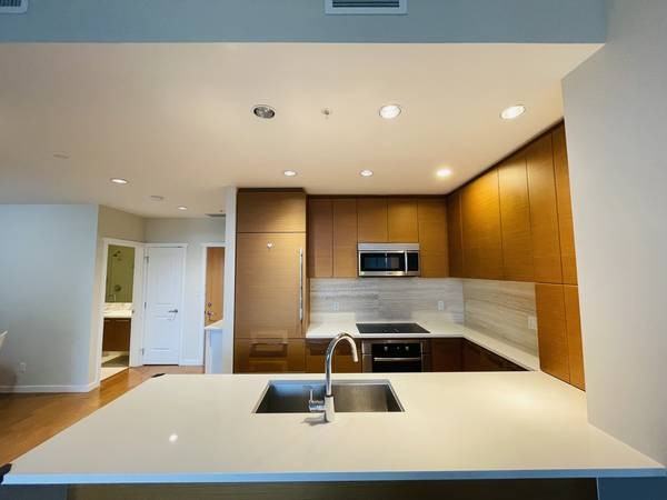 5800 Berton Avenue - Photo 4 of 19