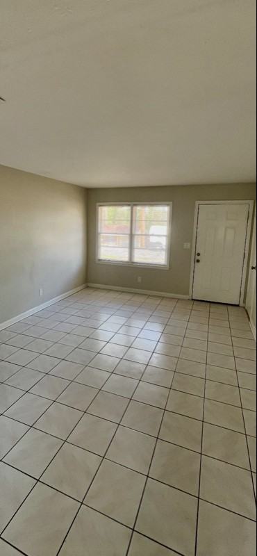 5124 Seneca Dr - Photo 3 of 22