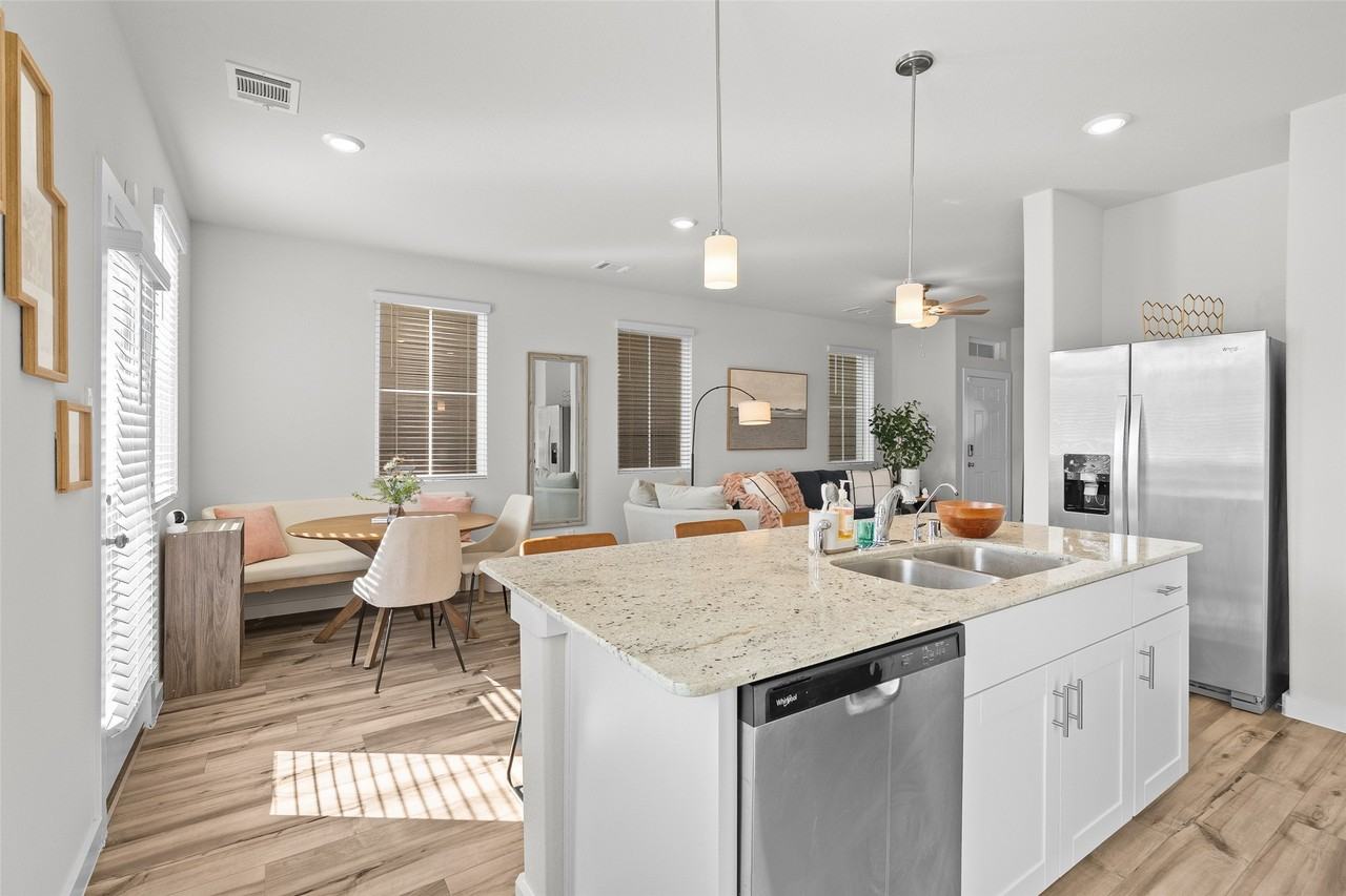 14719 Silent Gulf Ave #14719 - Photo 5 of 28