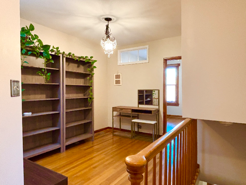 640 S Lakewood Ave - Photo 7 of 16